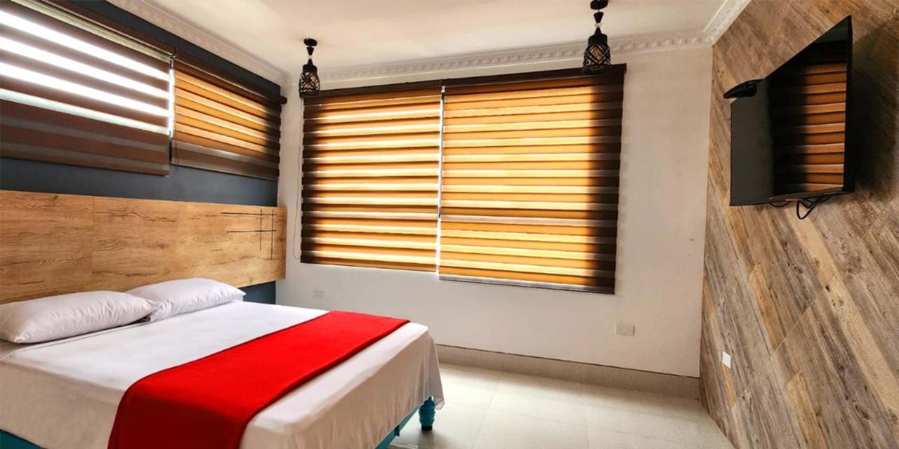 Hotel Murali - Cerca Del Aeropuerto De Guayaquil Zewnętrze zdjęcie