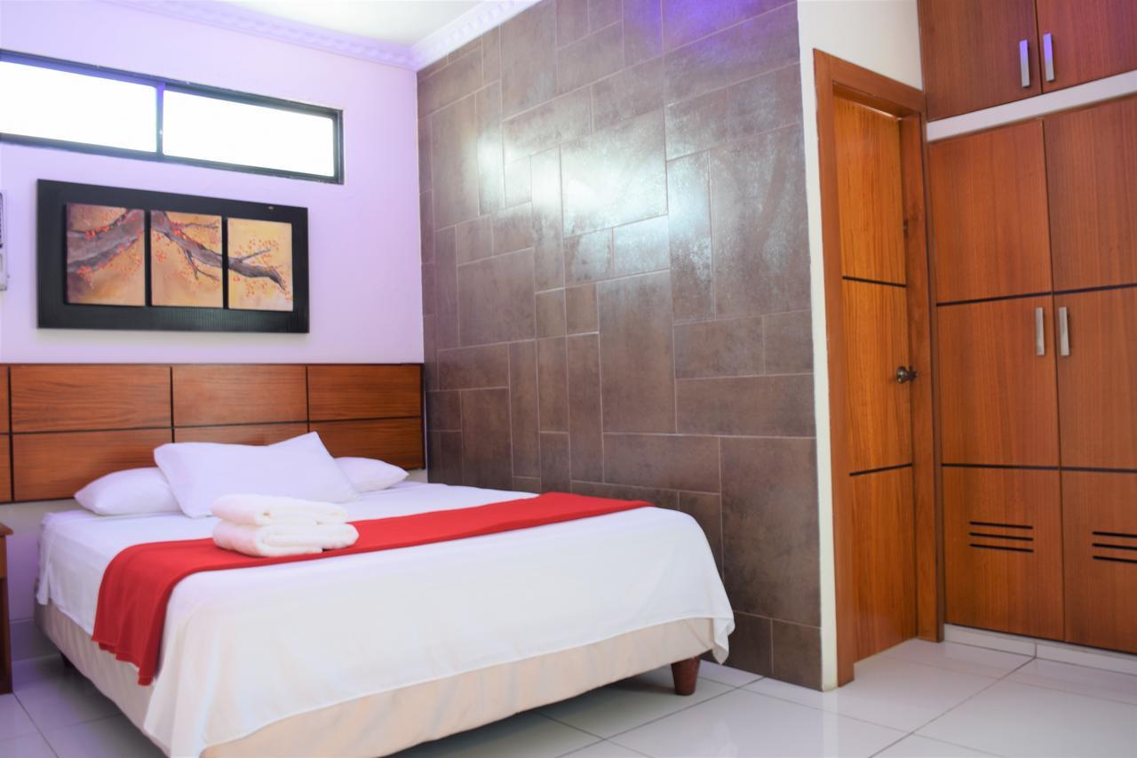 Hotel Murali - Cerca Del Aeropuerto De Guayaquil Zewnętrze zdjęcie