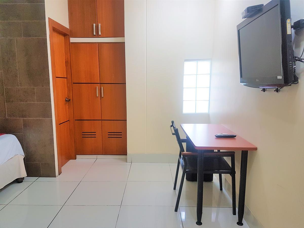 Hotel Murali - Cerca Del Aeropuerto De Guayaquil Zewnętrze zdjęcie