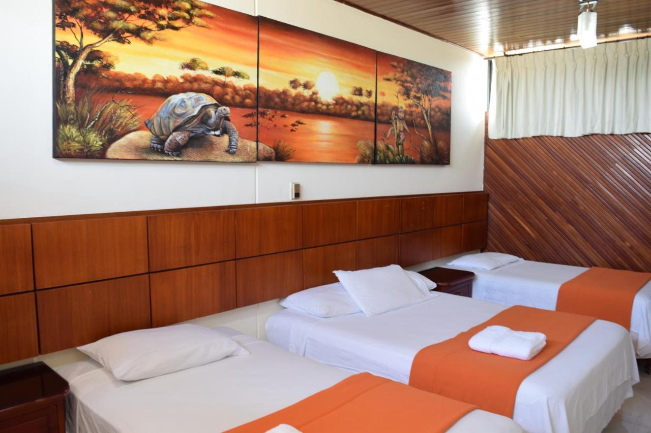 Hotel Murali - Cerca Del Aeropuerto De Guayaquil Zewnętrze zdjęcie